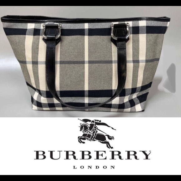 Handbags - Sold***Burberry authentic shoulder bag